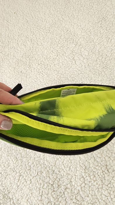 Дамски чанти-диагоналки Karl Lagerfeld; Guess; Nike