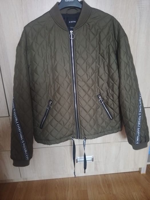 Куртка ветровка новая