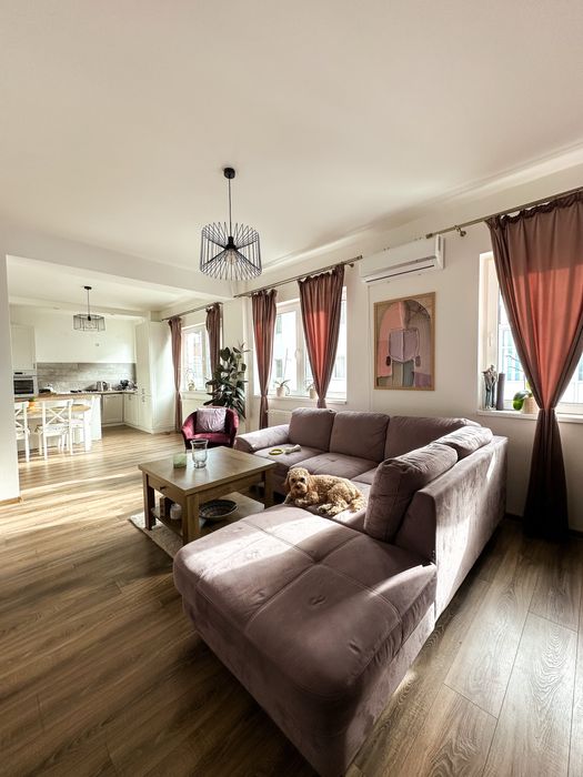 Apartament modern și luminos cu poziționare bună