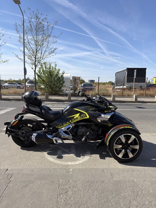 Can-Am Spyder F3 Sport !
