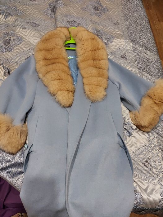 Продаю очень красивое пальто