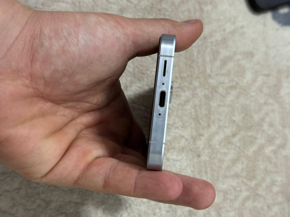 Samsung A55.   5G.   128/8