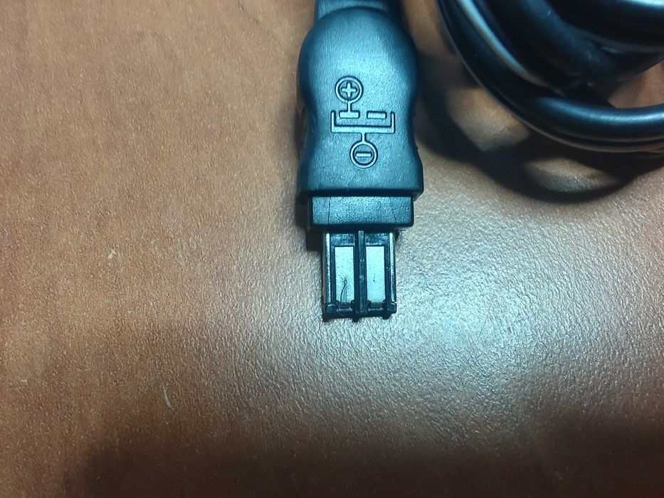 Adaptor încarcator AC-L10B 8.4V 1.5A pentru SONY Hi8 Handycam Digital8