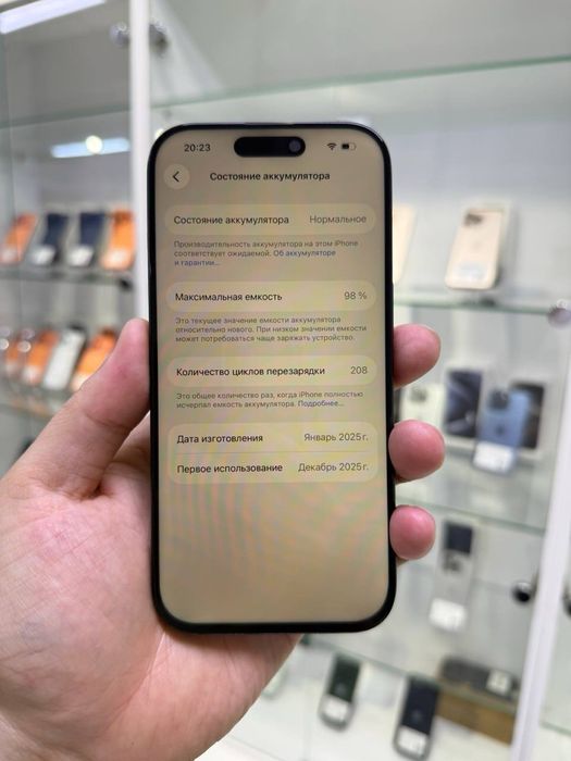 iPhone 16 Pro 128 gb e-Sim /  Akb 98% цп 208 /