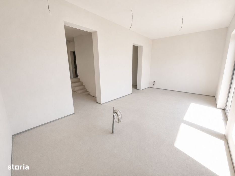 Casa cuplata de 4 camere, 142mp utili, 260 mp teren, Zona Campului