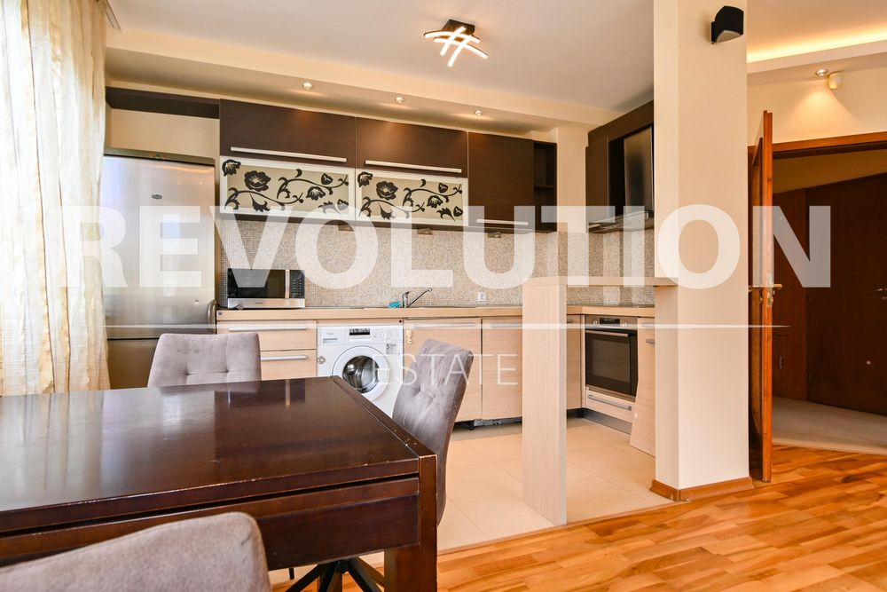 Дава се под наем Тристаен апартамент в София, Студентски град - 86 кв.м за 750 € - Снимка #2