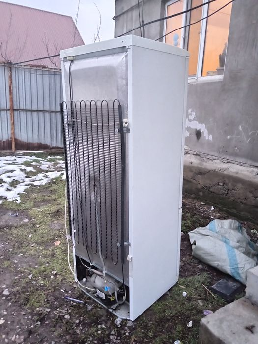 Холодильник продам