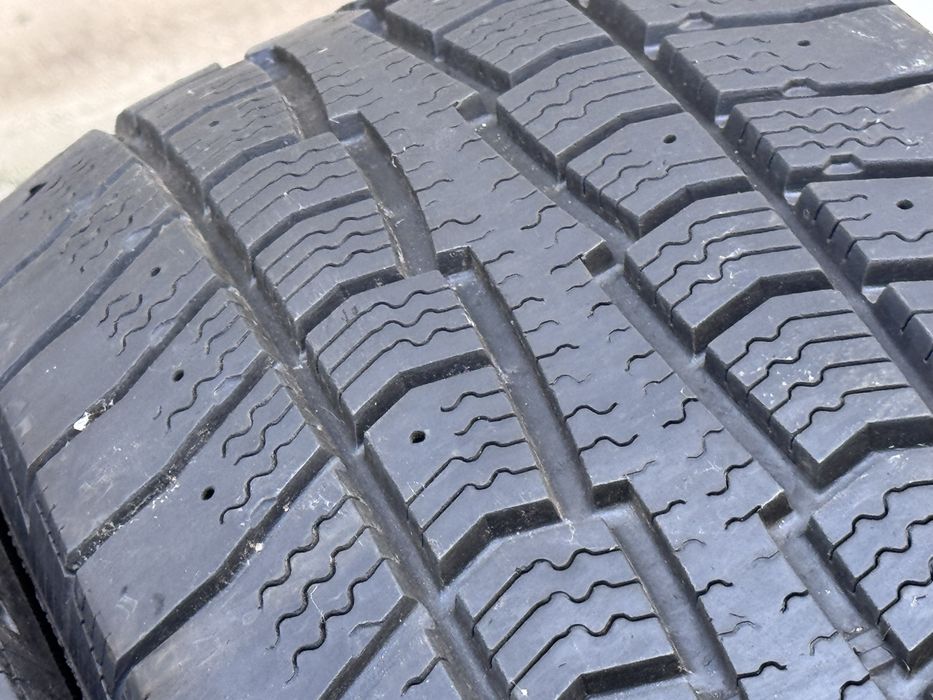 215/65/R16 Cooper Discover 2бр зимни