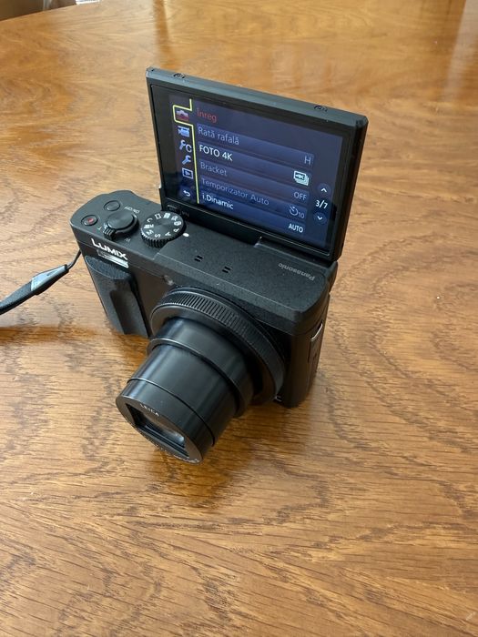 Camera foto avansata Panasonic Lumic TZ90 Leica 24-720 mm