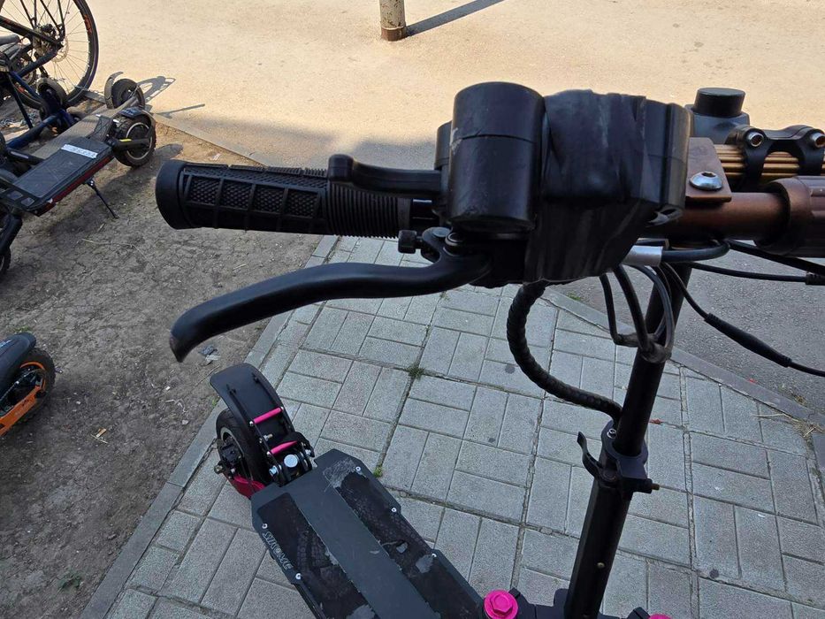 Електрическа тротинетка SIKOME 2 MOTORS / GRIZZLY / - 2x1000W