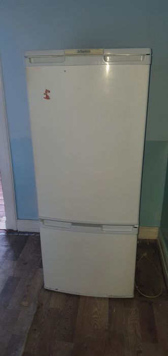 Холодильник "Бирюса"