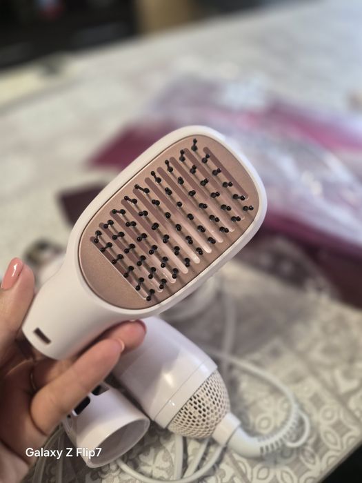 Сешоар за оформяне на прически Philips Airstyler 3000