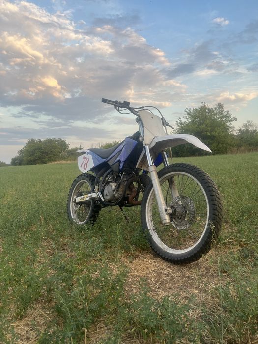 Yamaha yz AM6 двигател
