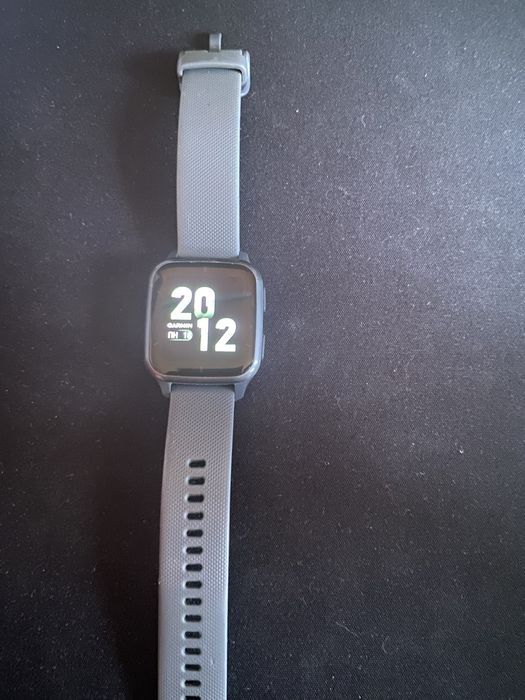 Смарт часы Garmin