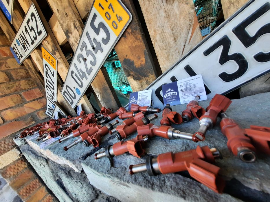 Топливные форсунки 2GR-FE (3.5)