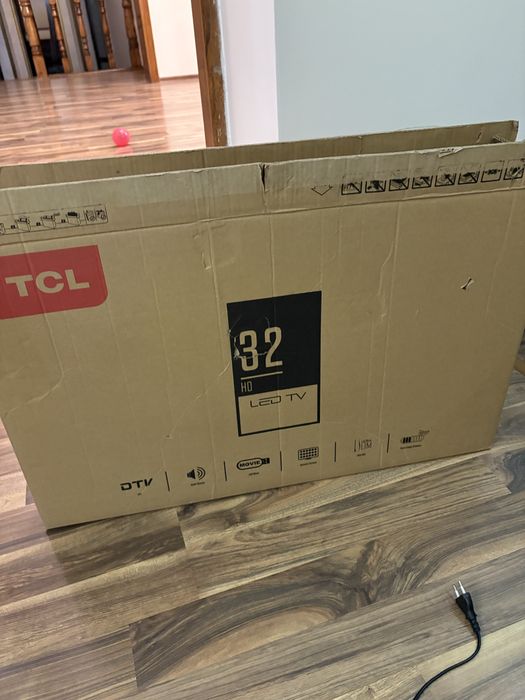 Продам Телевизор tcl