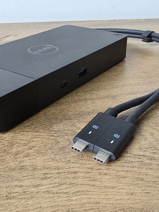 DELL WD19DCS USB-C performance docking station