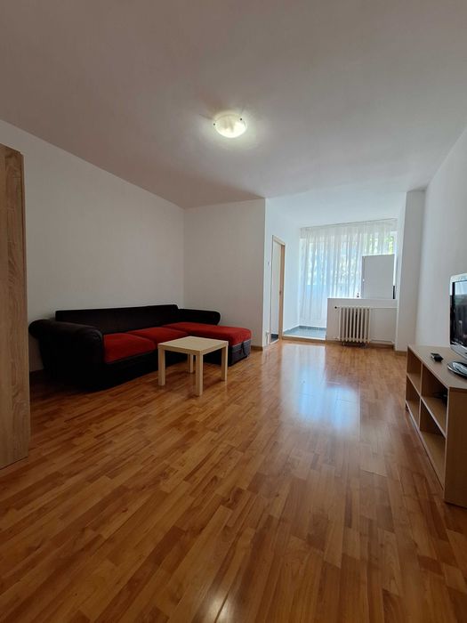 Garsoniera Basarabia - Diham — fotografia 1