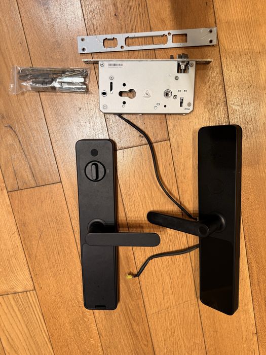 Aqara A100 Pro Homekit Key