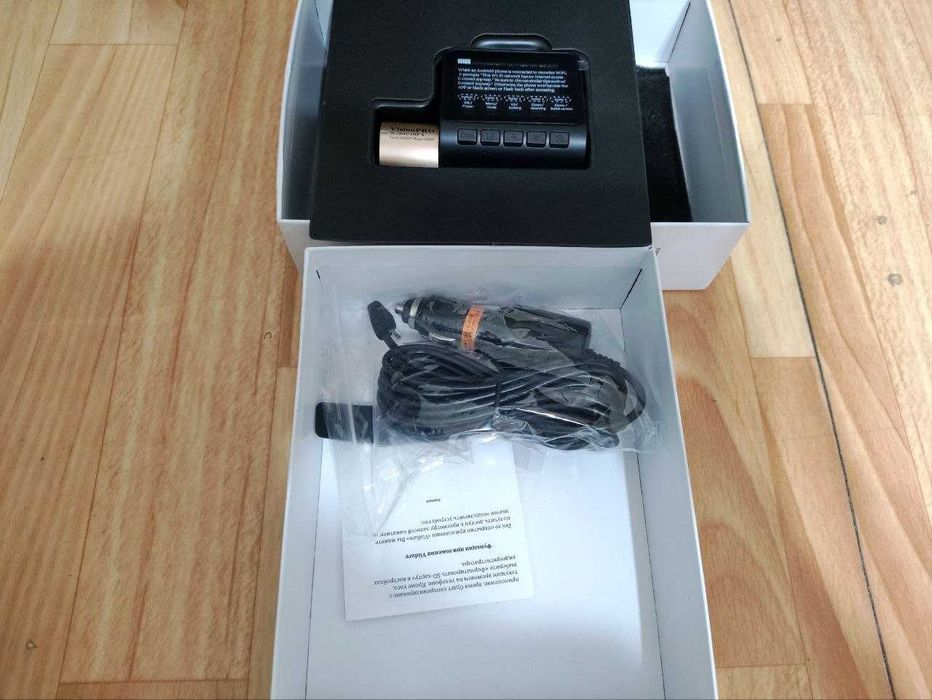 Видеорегистратор Wi-Fi Full-HD, 2k маленький.