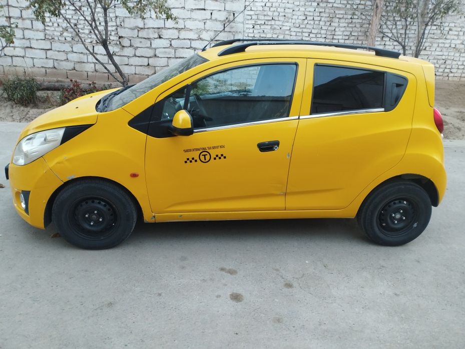 Chevrolet Spark 2010 — 3