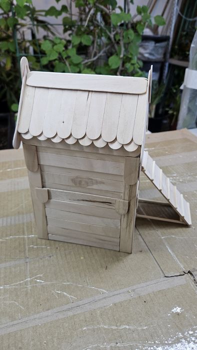 Домик и кормушка для хомяка