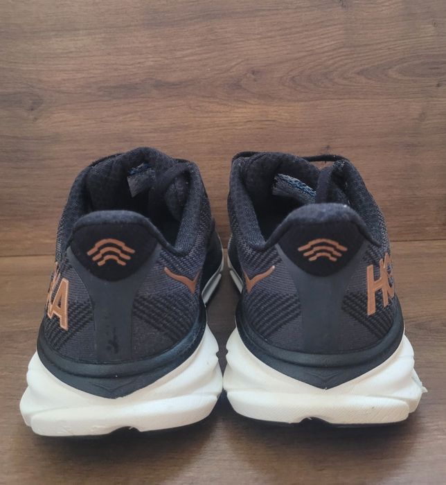 Hoka Clifton 9/дамски маратонки-38 2/3номер