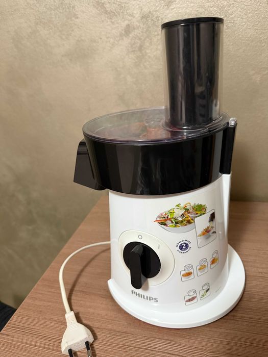 Vand aparat de preparat salate Philips HR1387