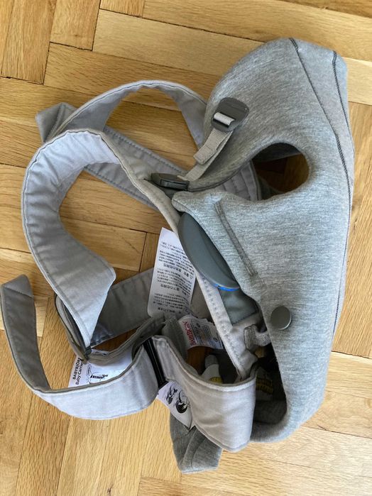 Анатомично кенгуру за бебета BabyBjorn Mini