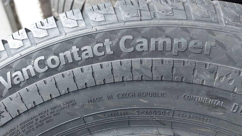 Нови гуми 215 70 15 CP Continental 2 броя