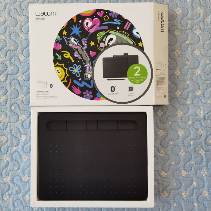 Графичен таблет Wacom Intuos S Bluetooth, Черен