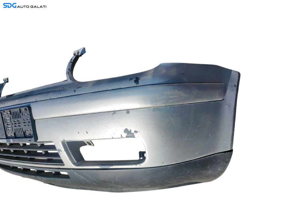 Bara Spoiler Fata Volkswagen Golf 4 1998 - 2005 Cod 1J0807221A [LC0180]