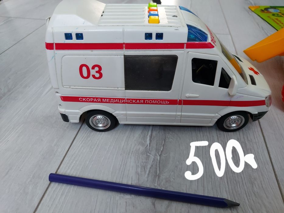 Продам игрушечные машинки