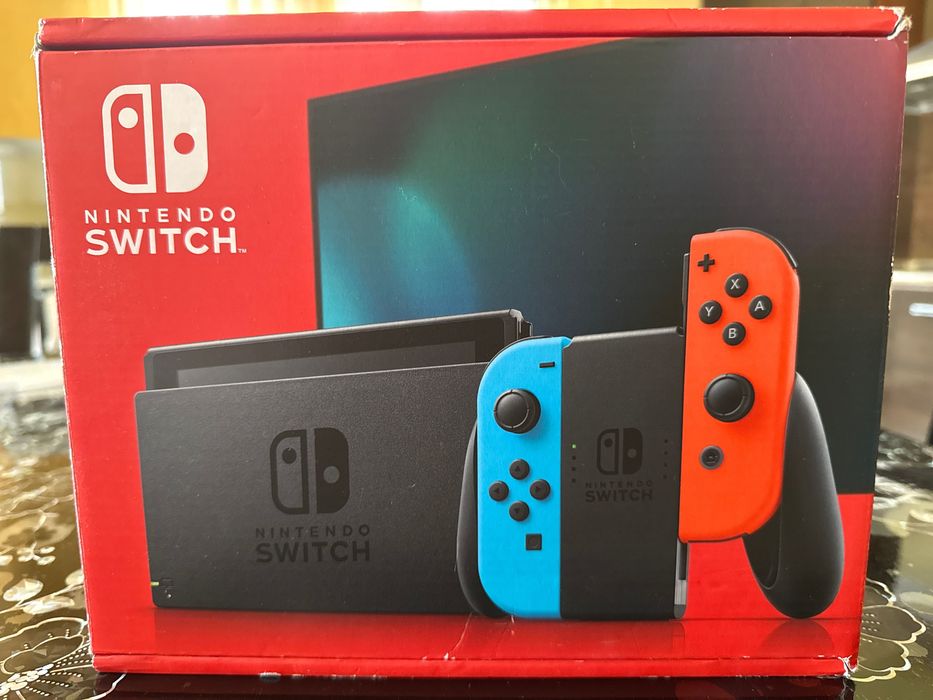 Nintendo Switch+Mariokart 8 Deluxe