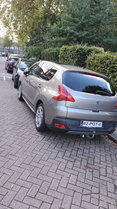 PEUGEOT 3008 2011 — imagine 3