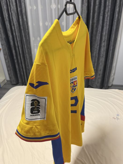 Vand tricou Andrei Ratiu de la Nationala,marimea M