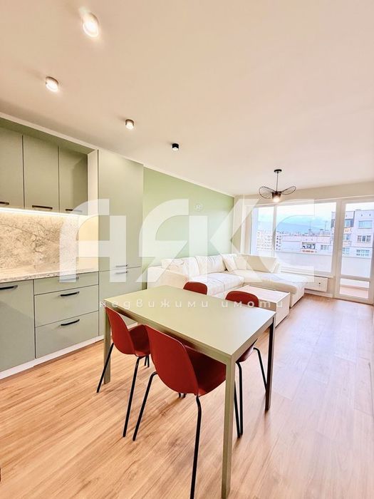 Продава се Тристаен апартамент в София, Надежда 2 - 67 кв.м за 1508 €/кв.м - Снимка #1