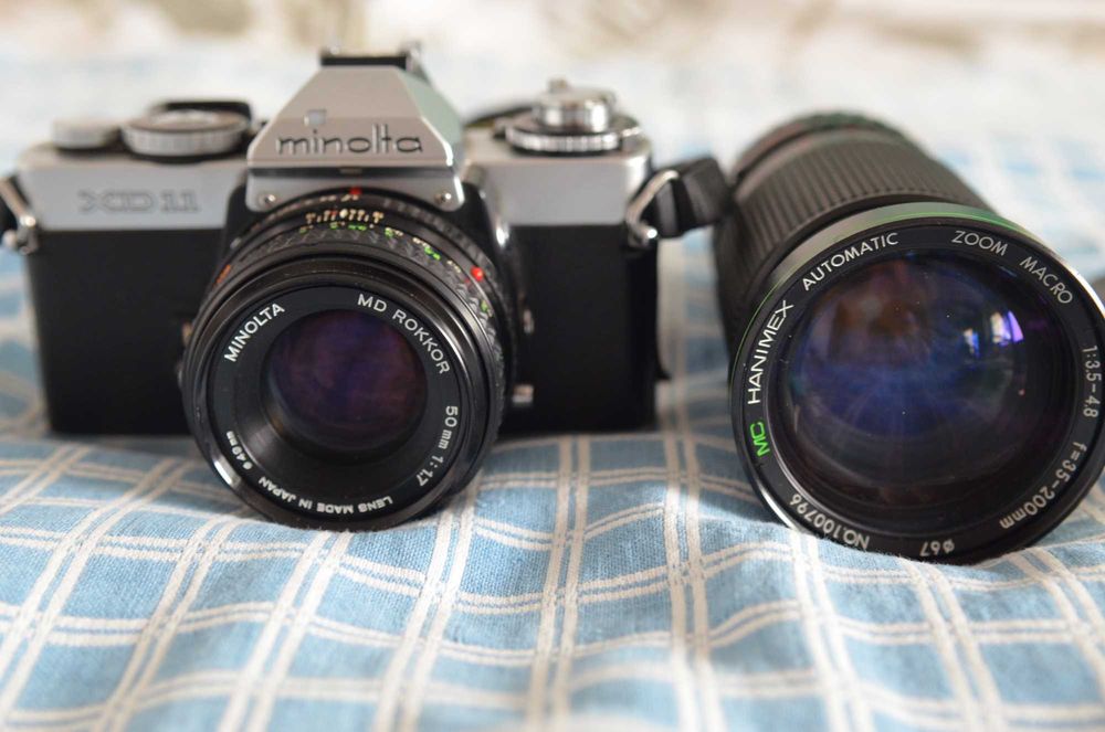 Kit Minolta XD11 aparat foto film + 50mm f1.7 + 35-200mm MACRO + rola film + filtre sky
