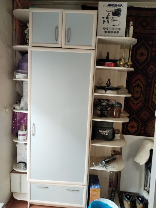 Мебель сотилади яхши холатда