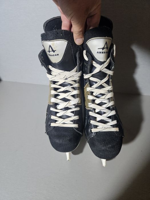 Patine 3019 American marime 42.-43 (27.5m).