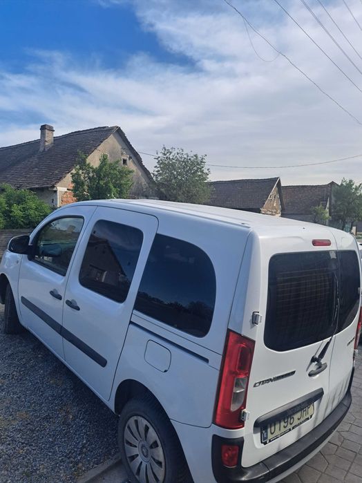 Vand mercedes -benz Citan -perfecta pentru familie sau afacere,economica si foarte ingrijita