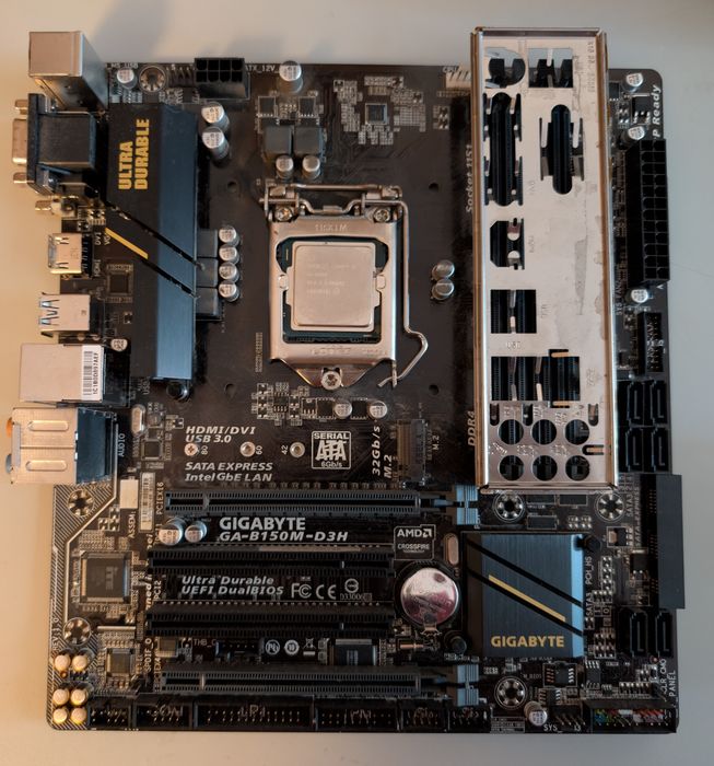 Kit placa de baza Gigabyte GA-B150-D3H + CPU i5 6600