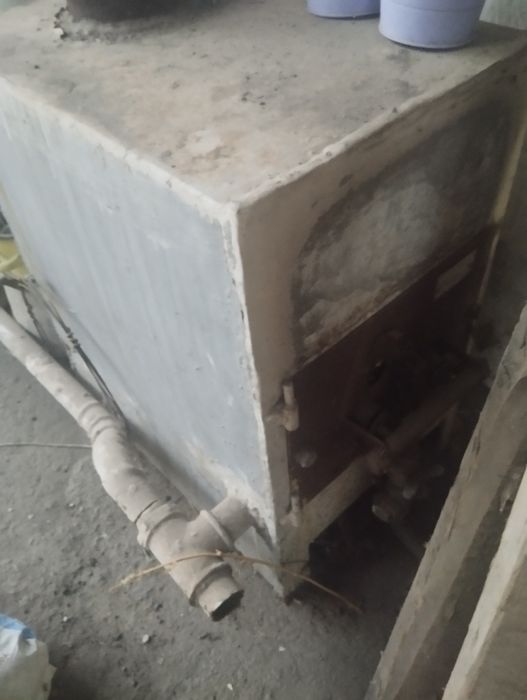 Продам печку газовую