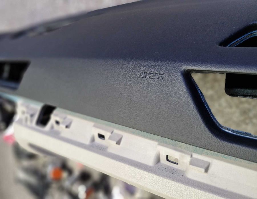 Skoda SUPERB 3 - kit airbag - plansa de bord bej negru - set centuri