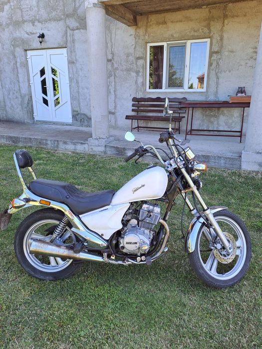 Motocicletă Daelim 125cc
