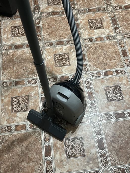 Продам Пылесос.