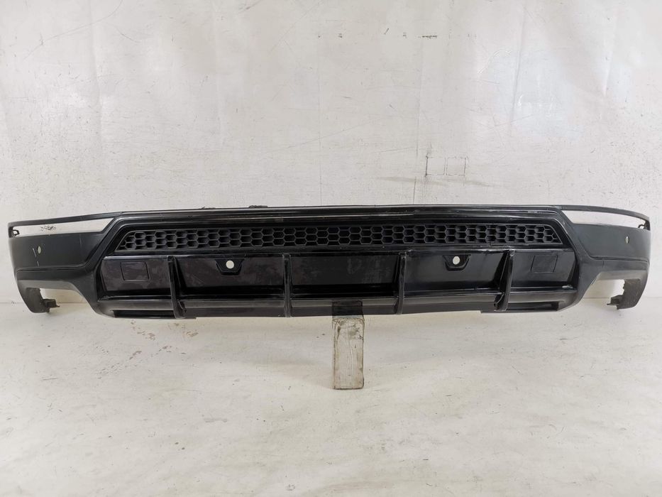 Ламборгини Урус / Lamborghini Urus Оригинална задна броня спойлер в до