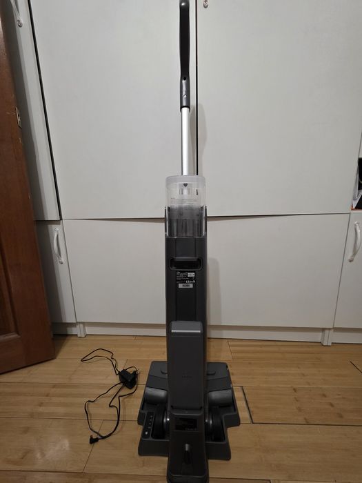 Бесправодной пылесос