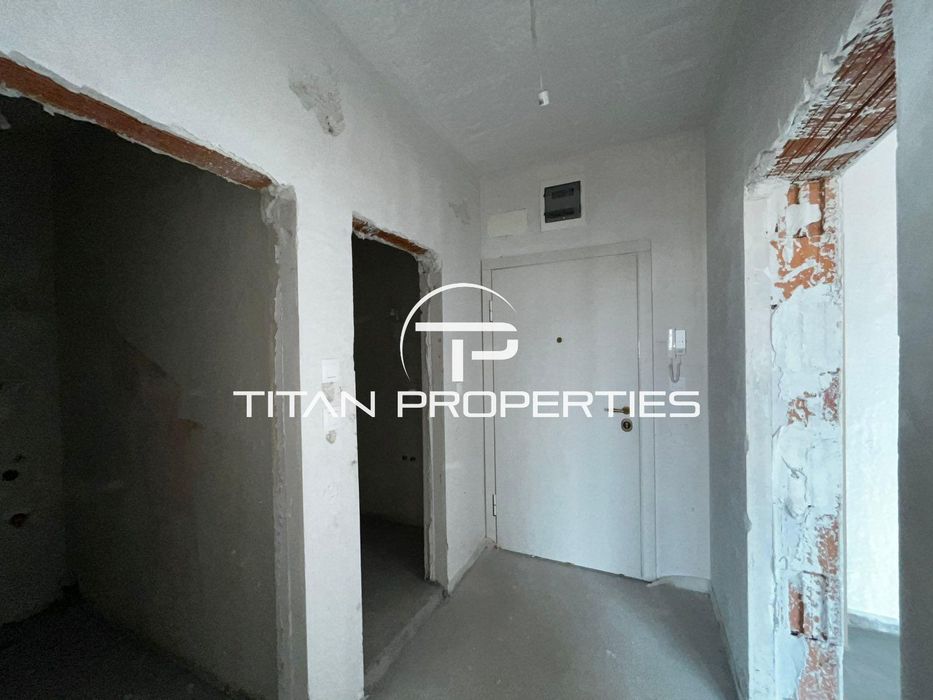 Продава се Двустаен апартамент в Пловдив, Остромила - 68 кв.м за 1094 €/кв.м - Снимка #4
