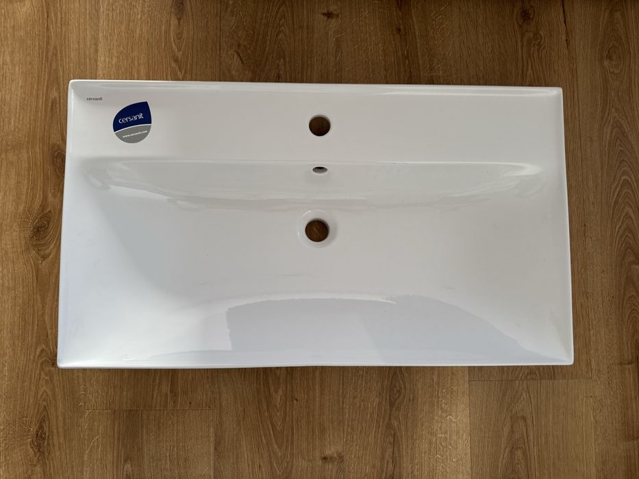 Lavoar / Chiuveta Cersanit 81x46 cm - mic defect
